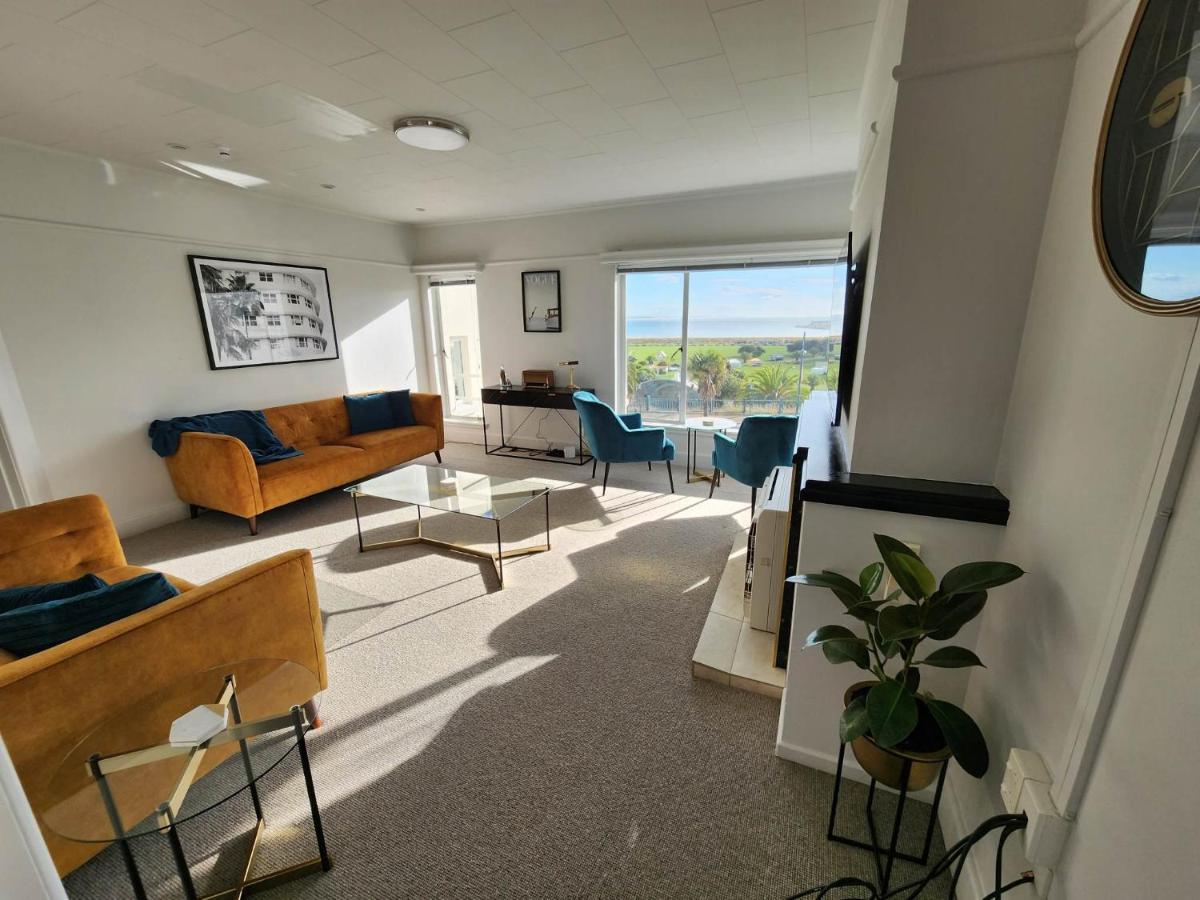 Ferienwohnung Art Deco Beauty On The Bay Hill Timaru Exterior foto